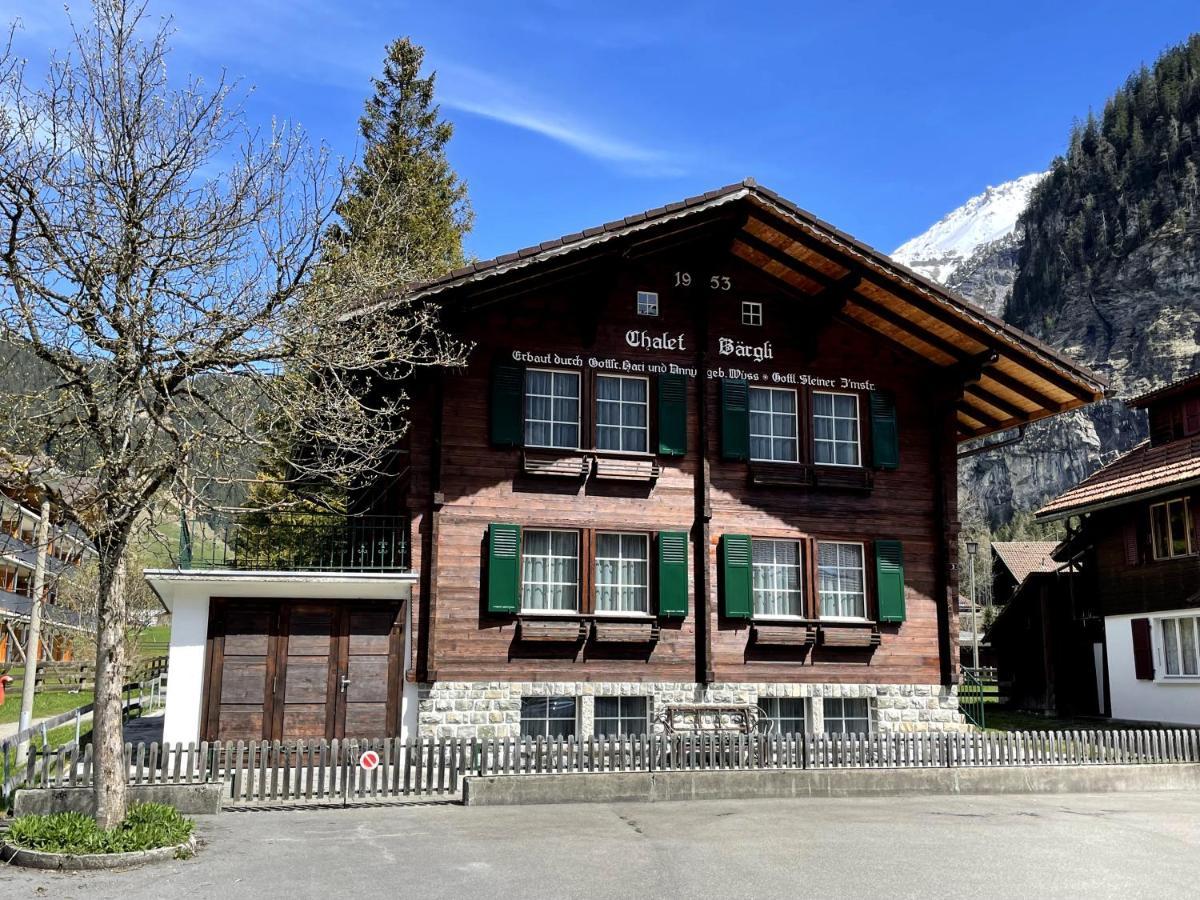Familienferien Im Chalet Baergli Кандерштег Екстер'єр фото